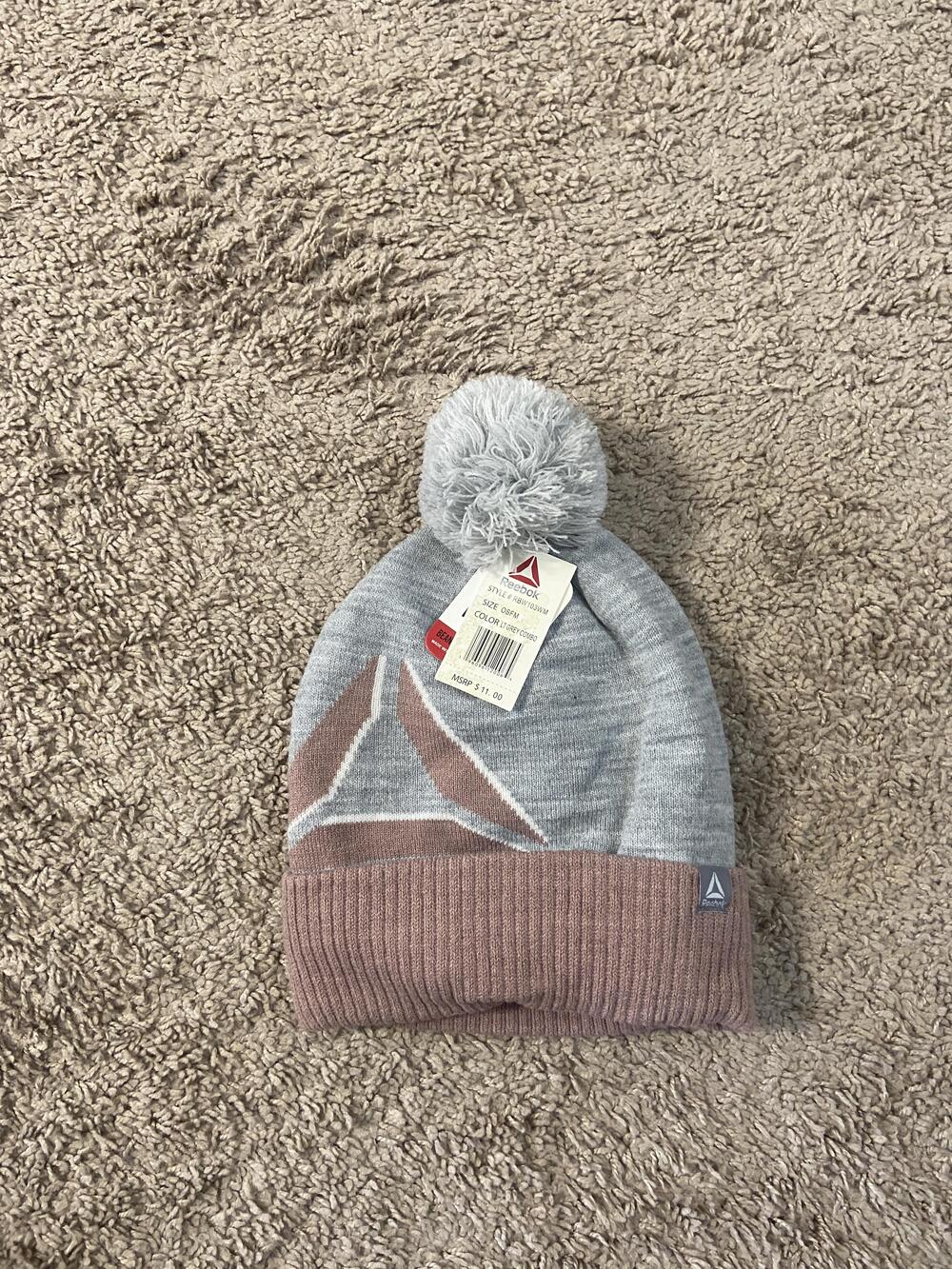 Reebok Hat Beanie Womens One Size Gray Pink Pom Knit Colorblock Logo Winter